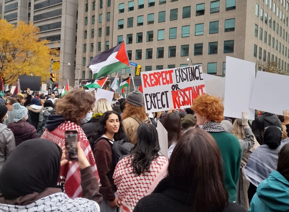تظاهرة في كندا دعما لغزة وتنديداً بالعدوان على القطاع (5)